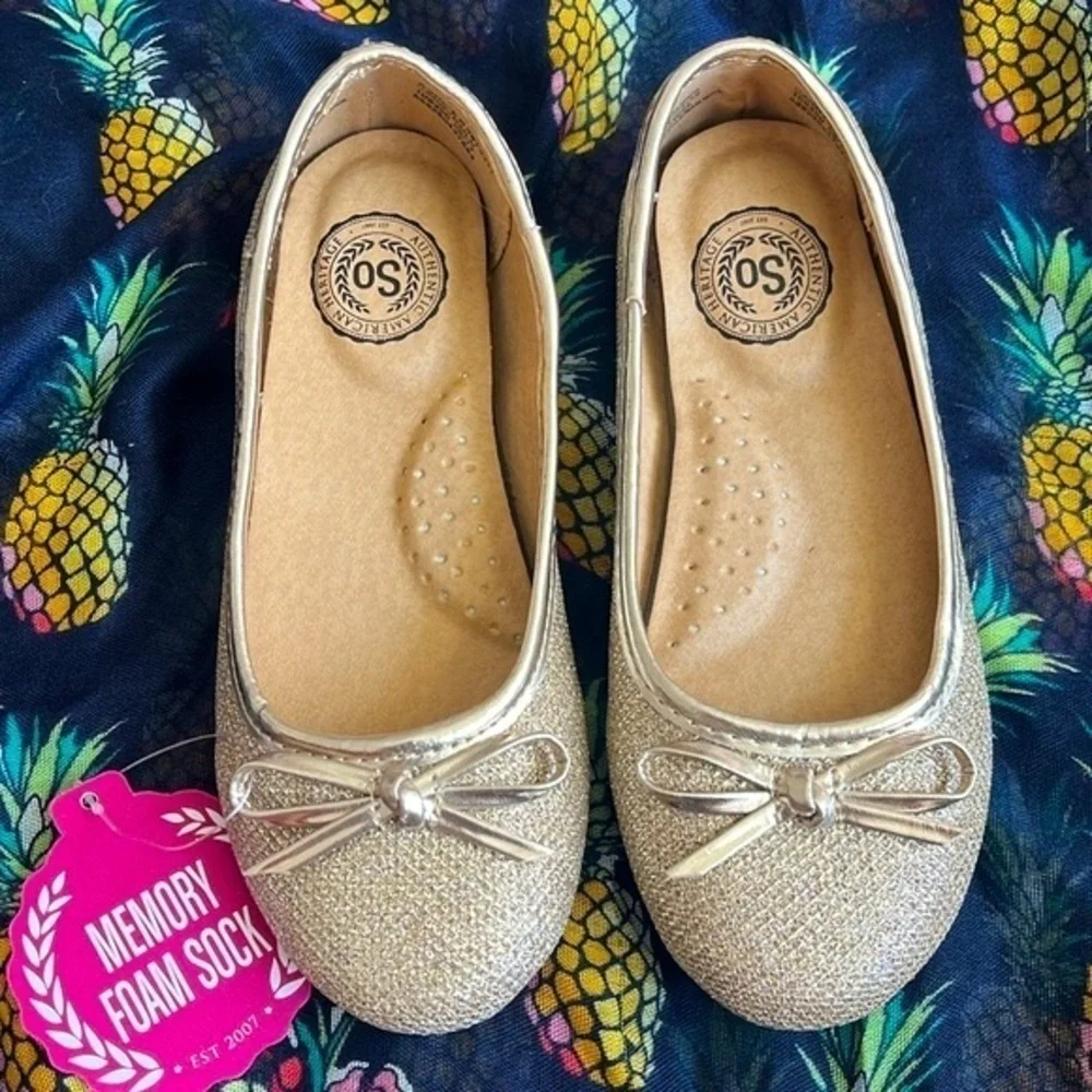 Brand New SO Glittery Gold Slip On Flats Bows Sparkly Shoes Memory Foam Sock